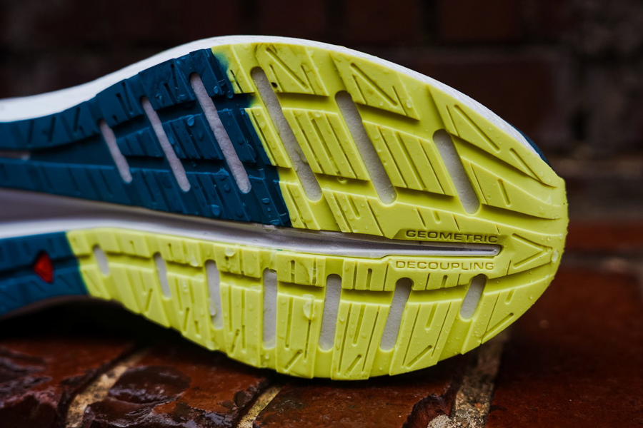 salomon aero blaze outsole detail