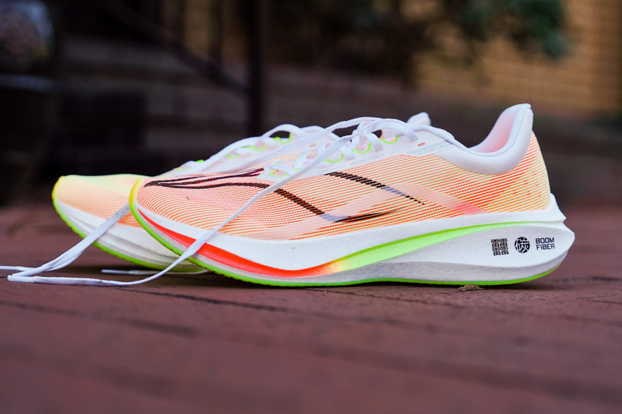li ning feidian 3 challenger side