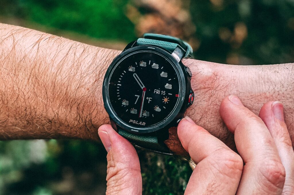 polar grit x watch feature 1