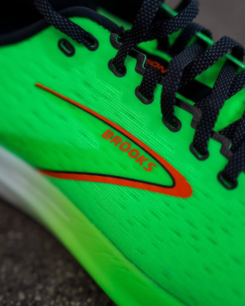 brooks hyperion - logo
