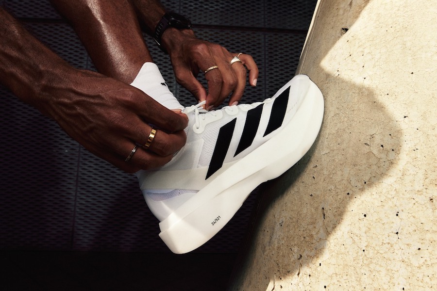 BITR Website Large - 1600 x 1066 - adidas adizero adios pro evo 1 - tying the shoe