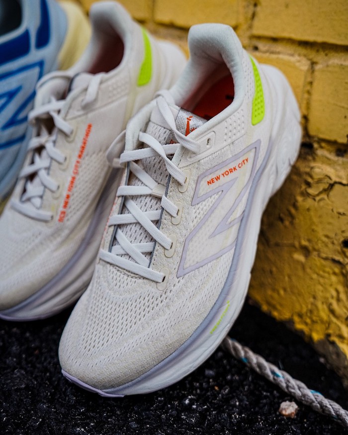 new balance 1080v13 - both shoes