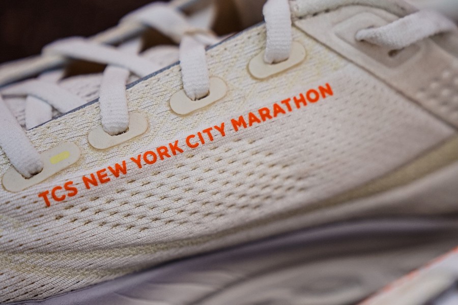 new balance 1080v13 - medial