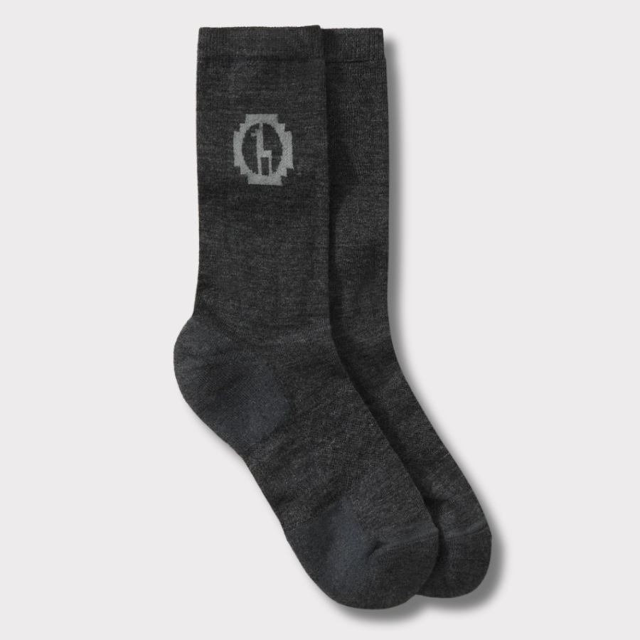 Paka Essential Crew