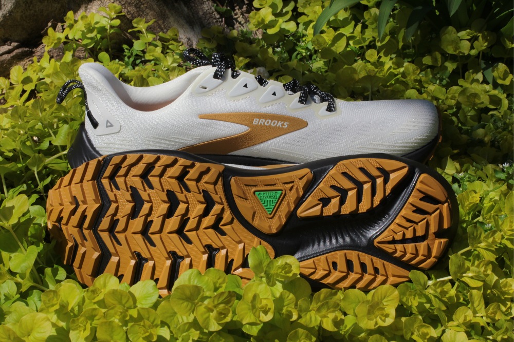 brooks x nomadix - outsole