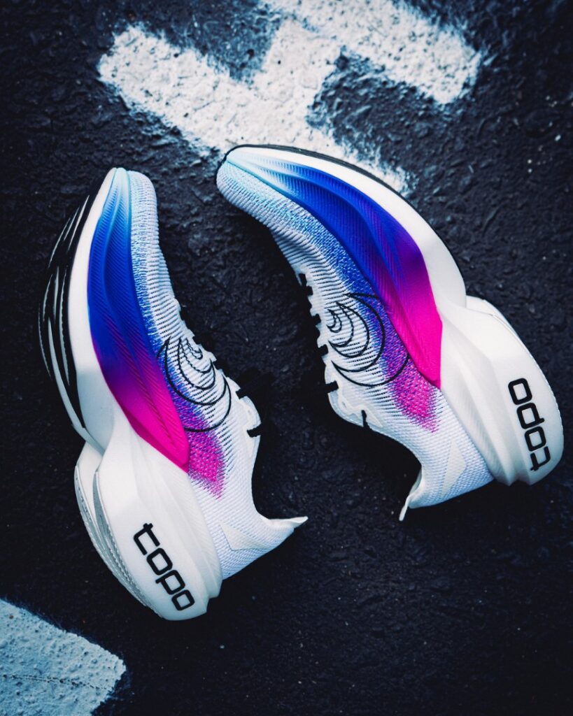 The Topo Specter Elite just put wide toe box race shoes on the map