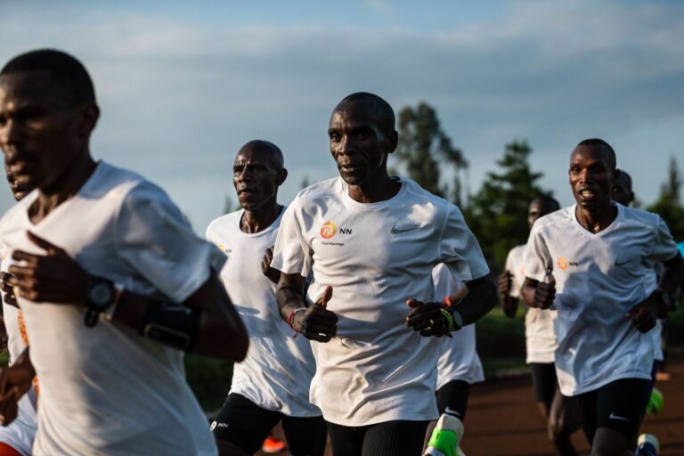 kipchoge marathon trainers