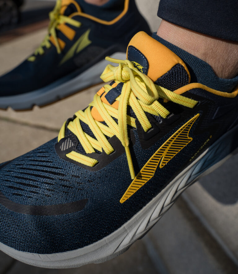 altra provision 6 - laces » Believe in the Run