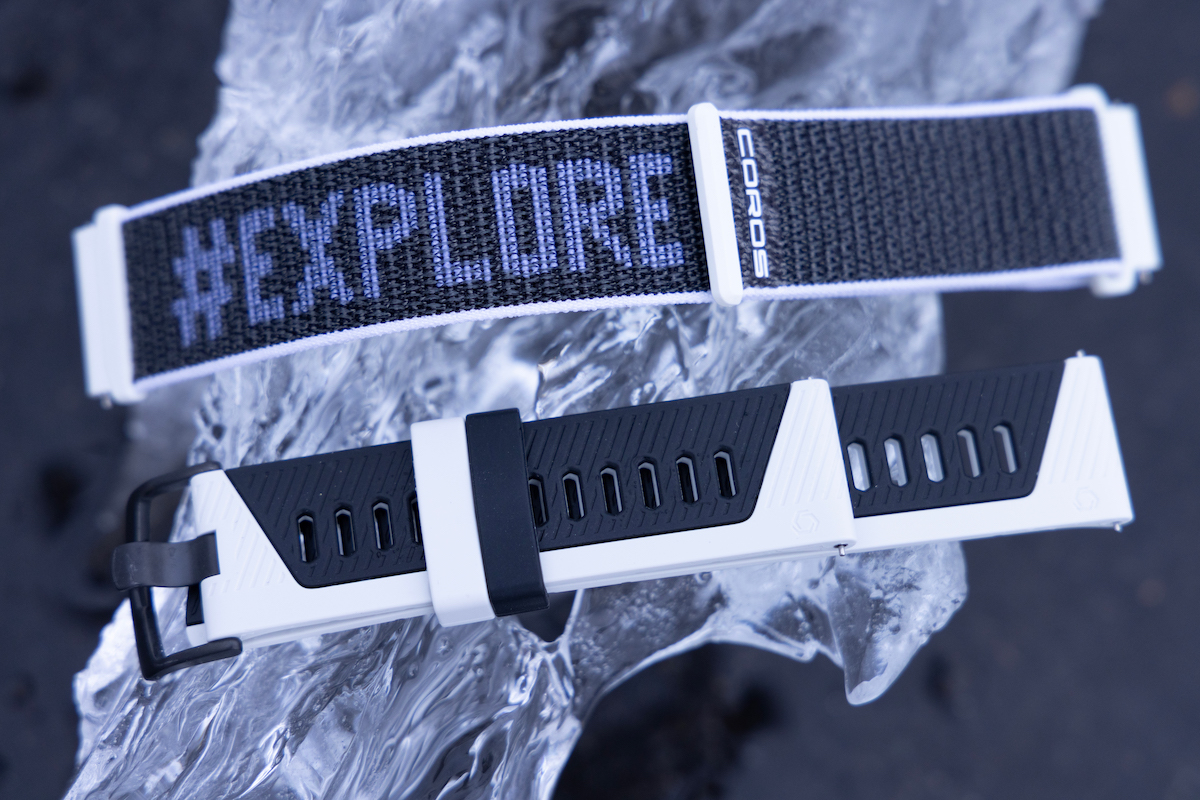 Watch straps included with the Coros Apex 2 Pro Kilian Jornet Edition
