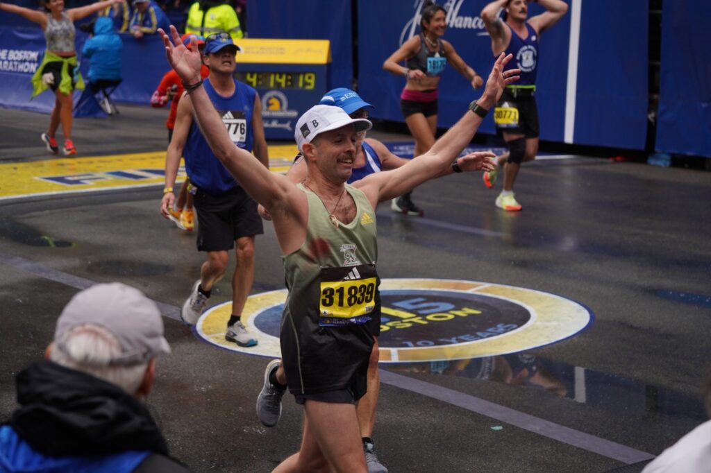 finishing the boston marathon