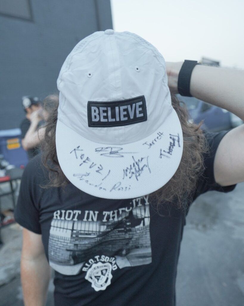 believe hat signatures