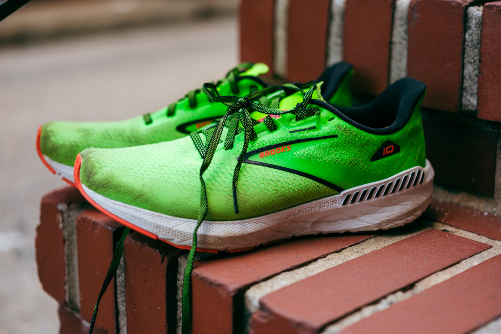Brooks Launch GTS 10 Review: Sneaky Fun Stability - Believe in the Run