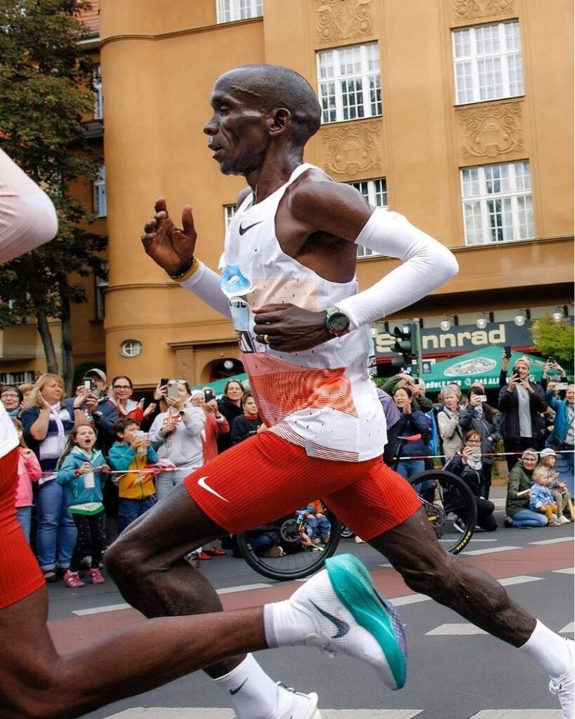 kipchoge berlin marathon - nn running team - stride