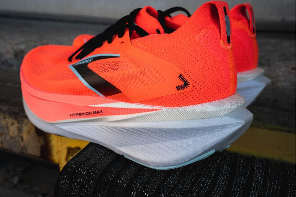 Brooks Hyperion Max 3 - rear heel