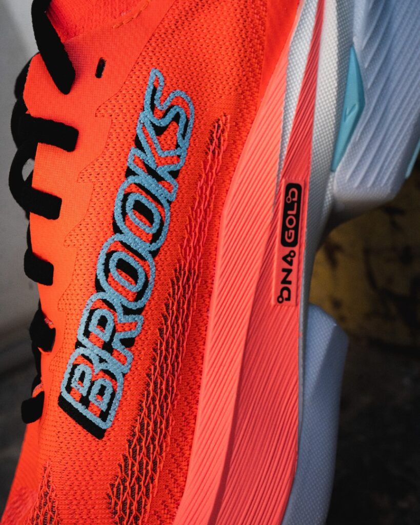 Brooks ghost 17 - lateral name