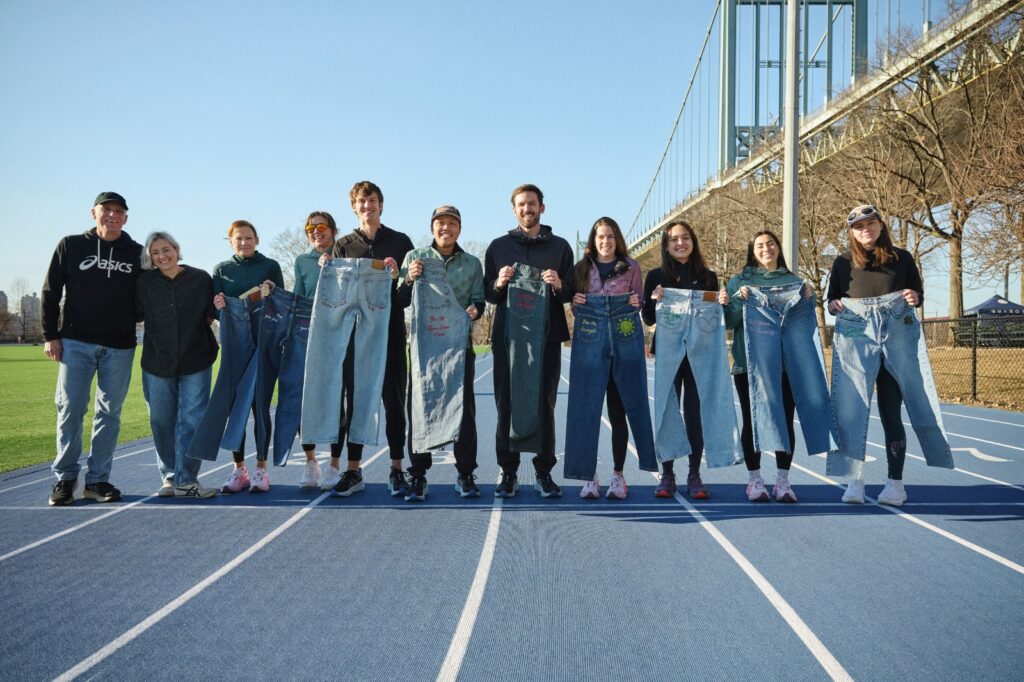 asics blue jean mile - feature