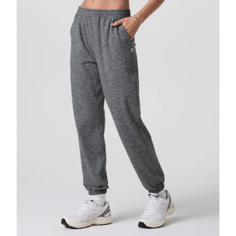mother's day - vuori boyfriend joggers