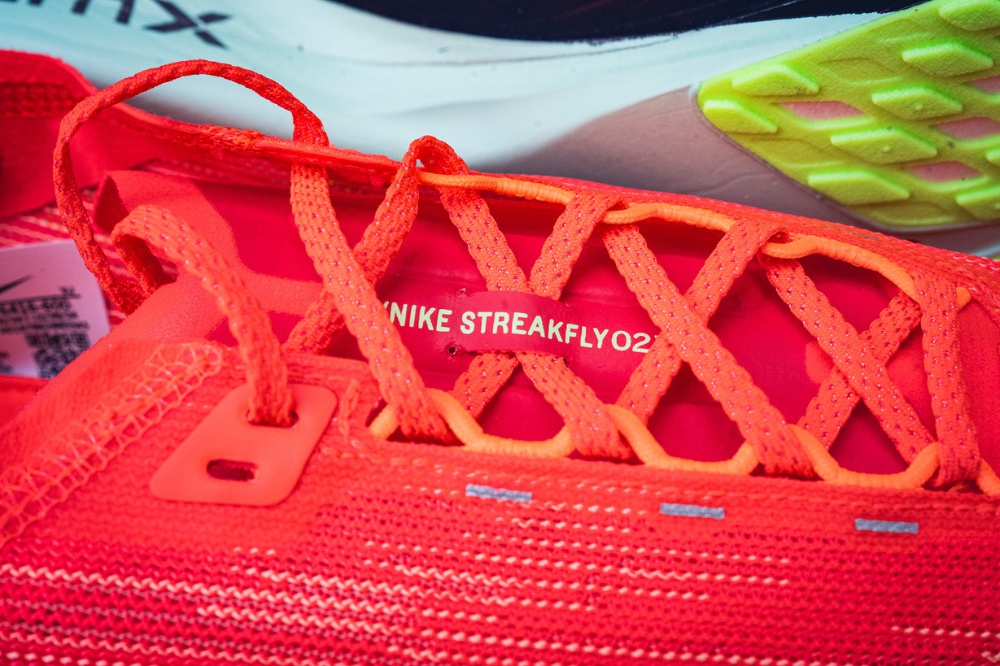 nike streakfly 2 - tongue name