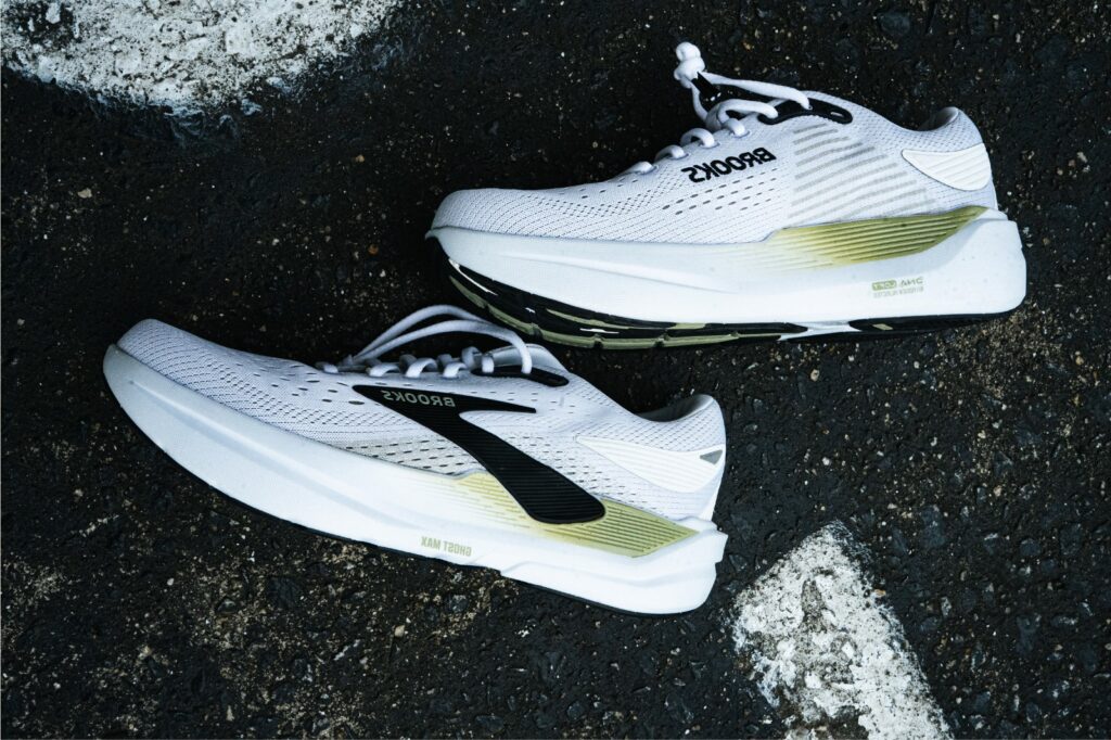 Brooks-Ghost-Max-3-sides-1024x682.jpg