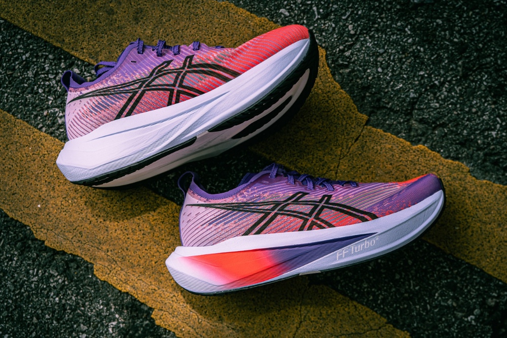 ASICS MEGABLAST - both road