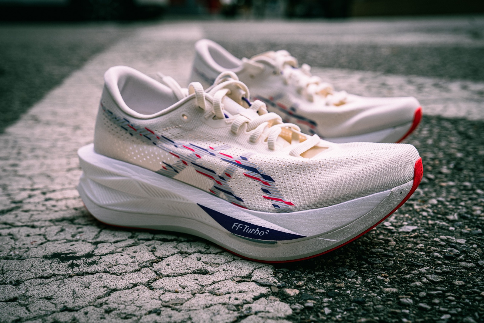 ASICS SONICBLAST - feature