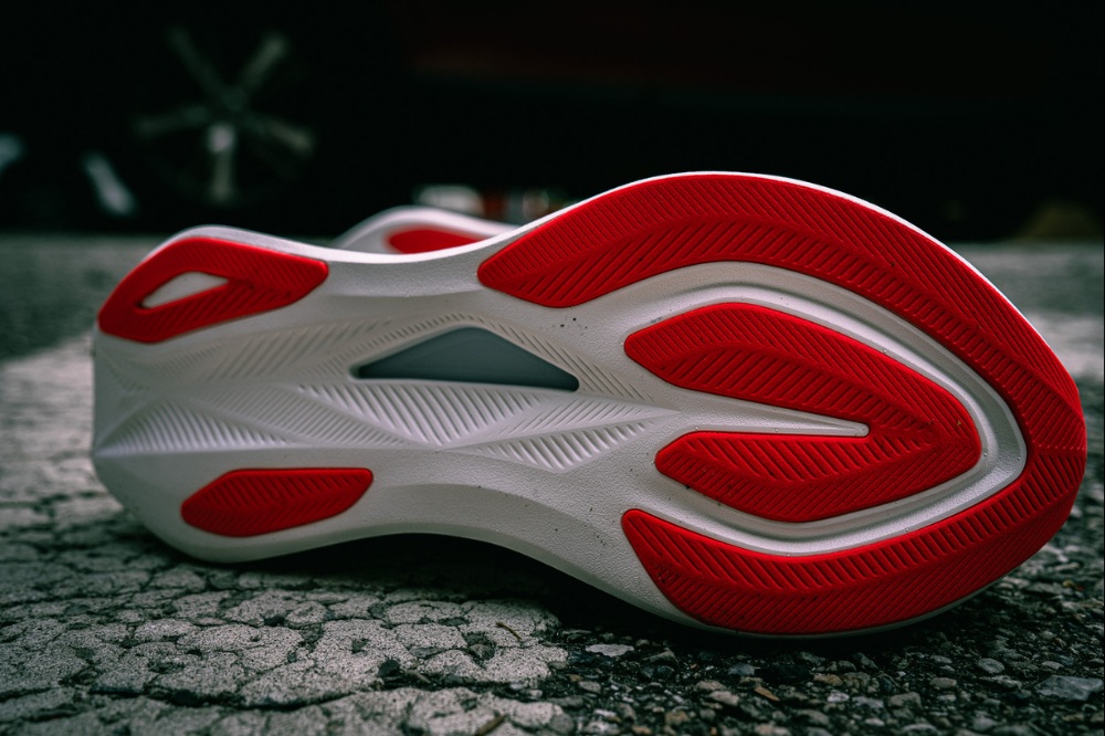 ASICS SONICBLAST - outsole