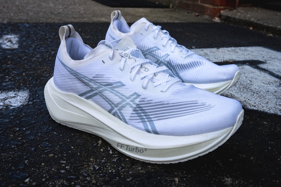 BITR Website Large - 1600 x 1066 - ASICS megablast white - sidewalk