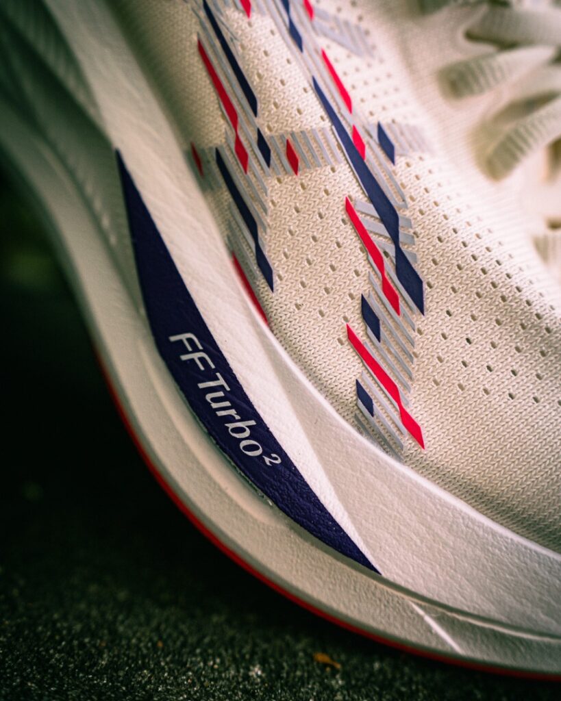 asics sonicblast - ff turbo squared