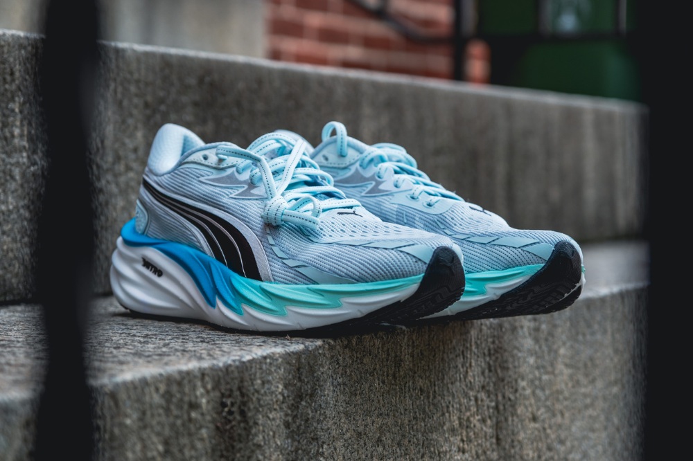 puma velocity nitro 4 - from fence