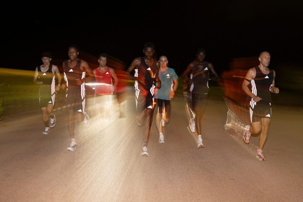 adidas chasing 100 - training