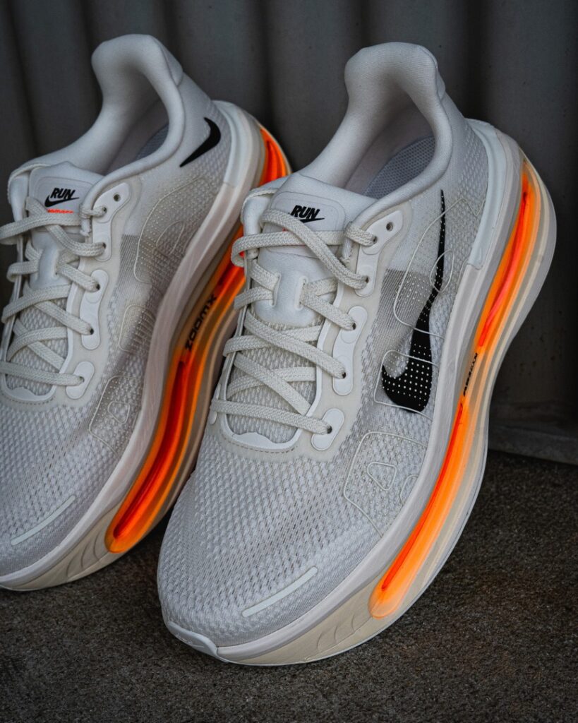 nike vomero premium - laces