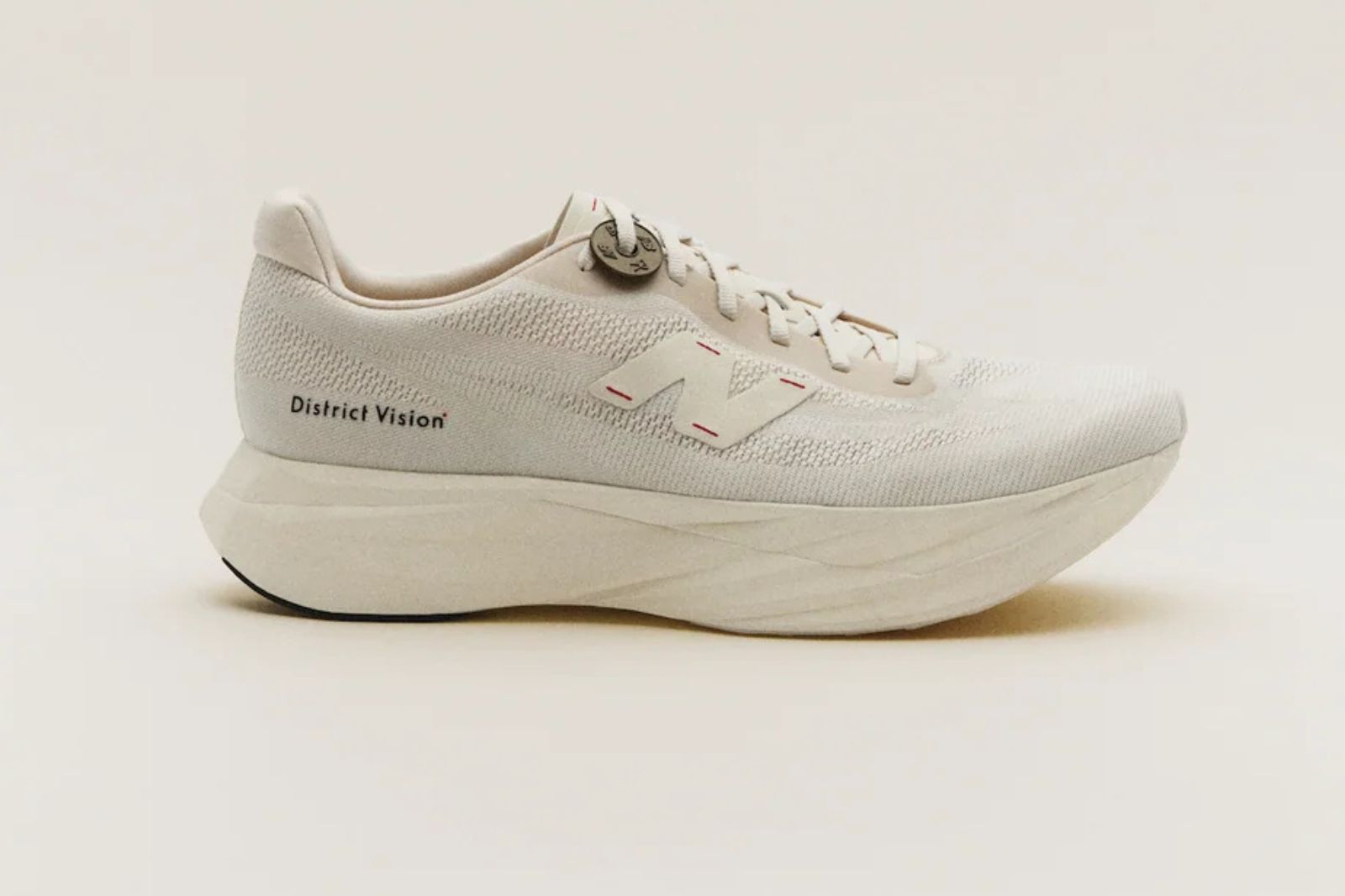new balance x district vision - feature