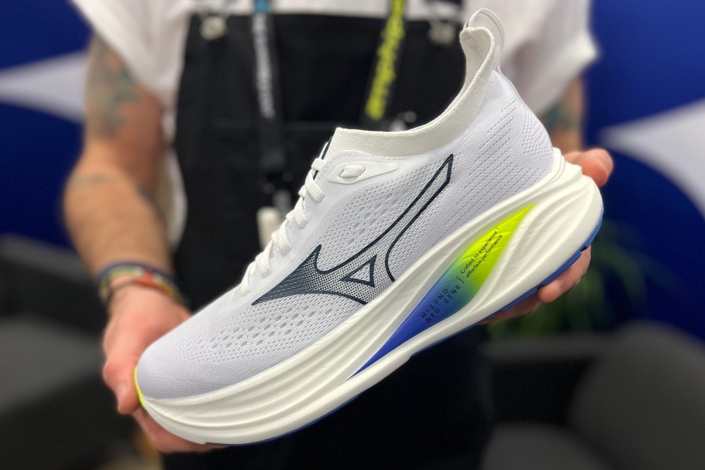 most exciting running shoes - mizuno neo zen 2