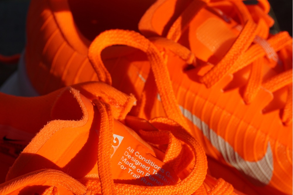 nike acg ultrafly - tongue