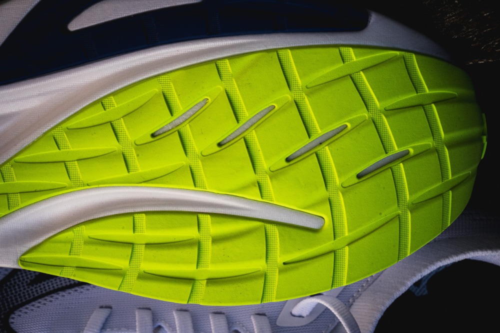 mizuno neo zen 2 - forefoot outsole