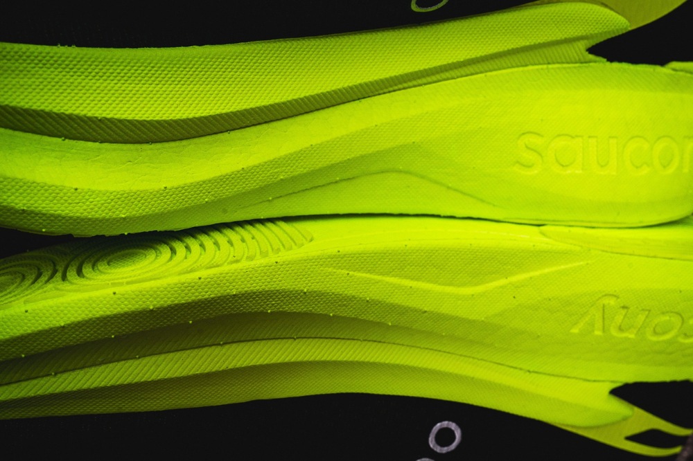 saucony endorphin pro 5 - both midsoles together