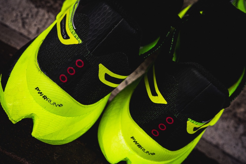 saucony endorphin pro 5 - heels