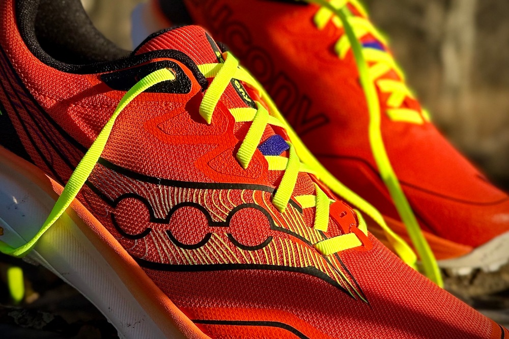 saucony peregrine 16 - river logo