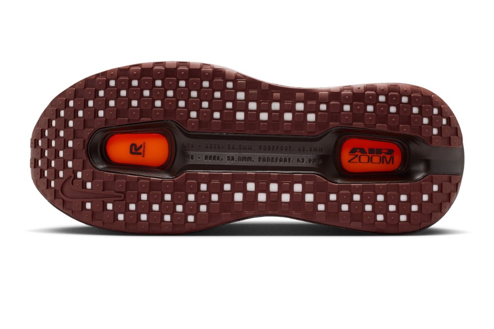 nike - vomero premium outsole